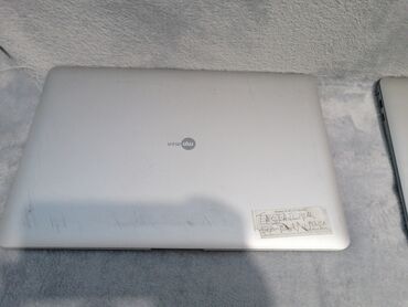 IBM: Laptopovi sa slike Prodaju se bez punjaca Nisu ispitani Fizicki u — 6