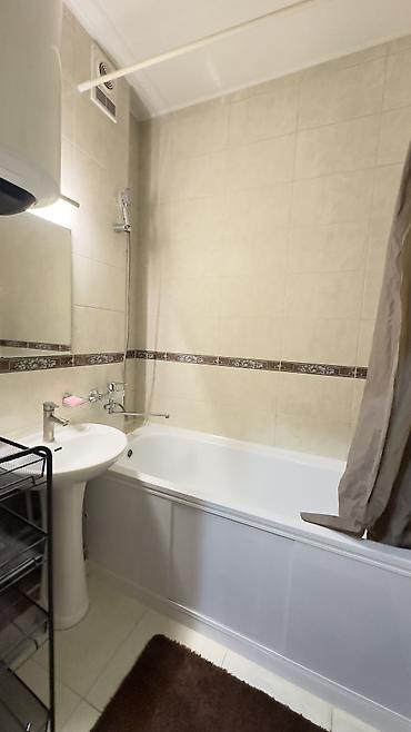 Долгосрочная аренда квартир: 3 комнаты, Риэлтор, Без подселения, С мебелью полностью — 14