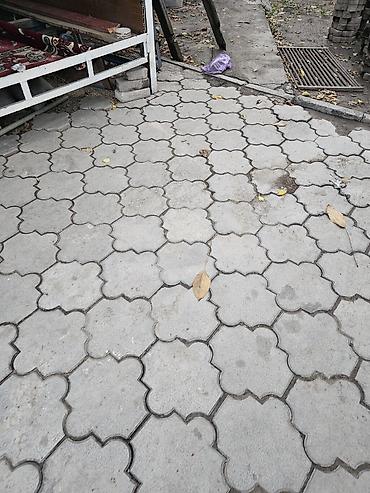 Брусчаткалар: Брусчатка БУ в хорошем состоянии, 40 кв2 — 2