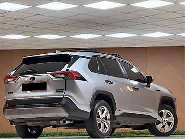 бампер на крузак: Toyota RAV4: 2020 г., 2.5 л, Вариатор, Гибрид, Кроссовер — 4