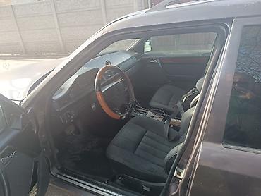 Mercedes-Benz: Mercedes-Benz E-Class: 1994 г., 2.2 л, Автомат, Бензин, Универсал — 4