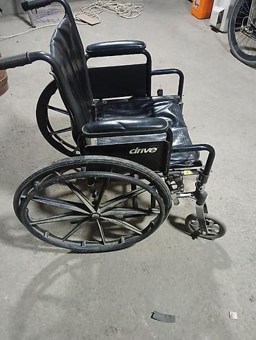 оптом одежды: Инвалидная коляска Drive Medical, складная, с ручным приводом — 3