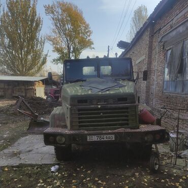 пресспадборшик кыргызтан: Жүк ташуучу унаа