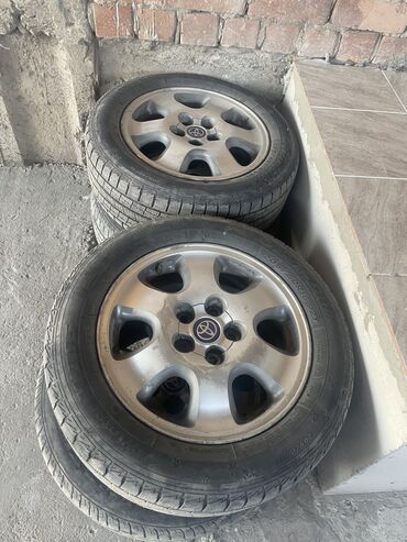 Диски: Срочно Продаю! Диски от Тайоты 205/60R16 В хорошем состоянии Без