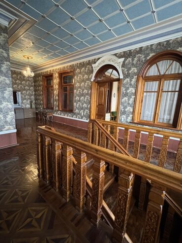 Həyət evləri və villaların satışı: 8 otaq, 152 kv. m, Kredit var, Yeni təmirli — 2