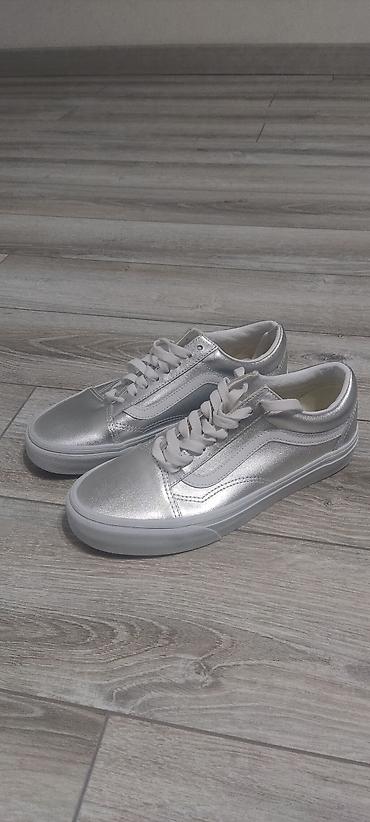 кеды новые: Кроссовки, 39, Vans, Новый, цвет - Серебристый, Самовывоз, Платная доставка — 4