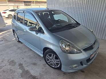 honda strim: Honda Jazz: 2007 г., 1.4 л, Механика, Хэтчбэк — 3