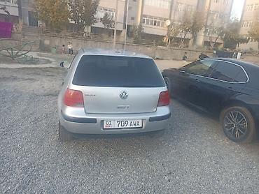 12 t: Volkswagen Golf: 2002 г., 1.6 л, Механика, Бензин, Хэтчбэк — 6