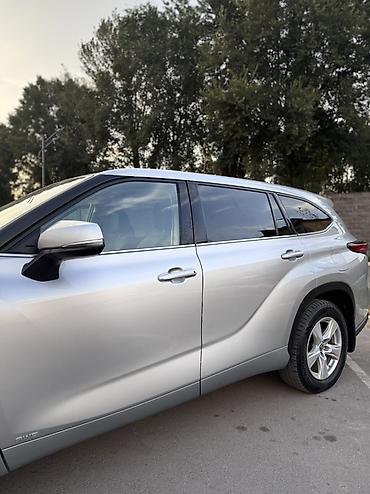 голиф 2: Toyota Highlander: 2022 г., 2.5 л, Автомат, Гибрид, Кроссовер — 6