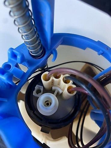 Yanacaq nasosları: "Mercedes W212" benzin nasos və filteri Şəhər: Bakı Elanın növü — 7