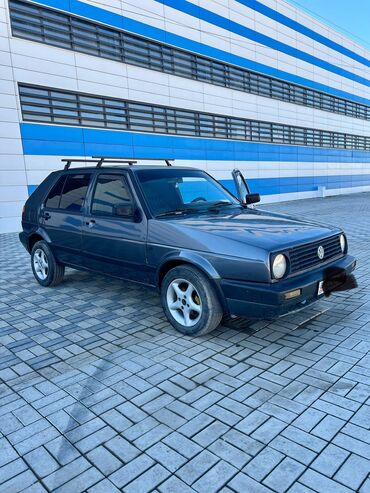 малометражка машина: Volkswagen Golf: 1990 г., 1.8 л, Механика, Бензин, Хэтчбэк