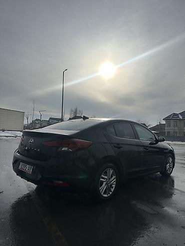 Hyundai: Hyundai Elantra: 2019 г., 2 л, Автомат, Бензин, Седан — 6