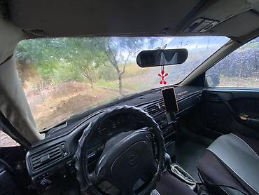 Opel: Opel : 1994 г., 1.8 л, Механика, Бензин, Седан — 9