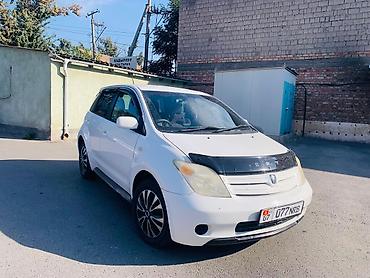 машина ист: Toyota Ist: 2002 г., 1.3 л, Автомат, Бензин, Хэтчбэк — 2