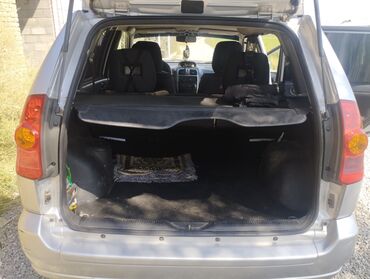 срочно продаю в связи с переездом: Mitsubishi Space Star: 2003 г., 1.6 л, Механика, Бензин, Минивэн