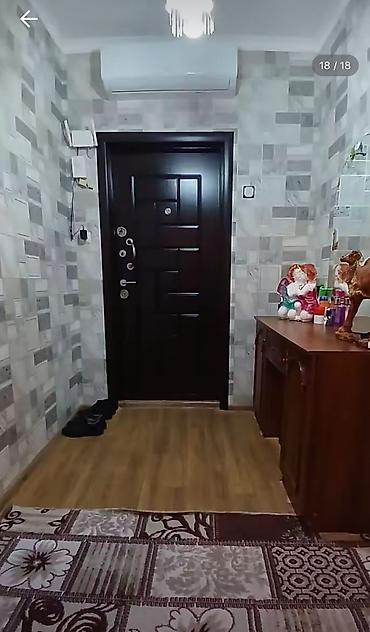 Köhnə tikili: Mingəçevir şəhəri, QRES qəsəbəsi. 1-ci mərtəbədə 2 otaqlı, 4-ə düzəlmə — 2