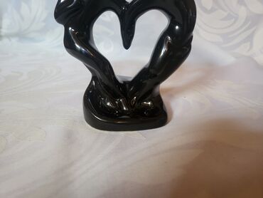 Figure: Figura, bоја - Crna, Novo — 4