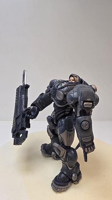 tony montana: StarCraft II – Tychus Findlay (Terran Marine) Фигурка от DC Unlimited — 8