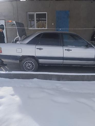мотр ауди: Audi 100: 1986 г., Седан — 3