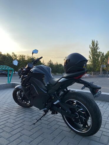 suzuki мотоцикл: Kawasaki, Электро, Взрослый, Б/у