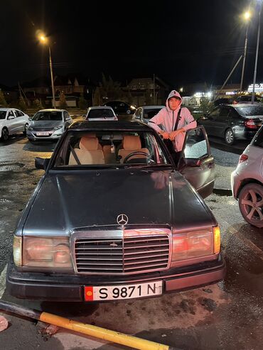 купить мерседес до 5000 долларов: Mercedes-Benz W124: 1988 г., 2 л, Механика, Бензин, Седан