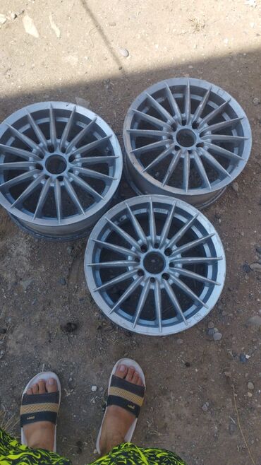 Mitsubishi: İşlənmiş Disk R 14, 4 Boltlu