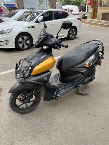 мотоцикл кредит: Yamaha Ray Zr.hec bir problemi yoxdur.kredit ve barter teklif