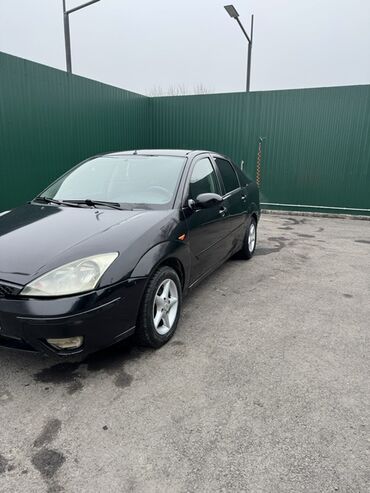 Ford: Ford Focus: 2002 г., 1.8 л, Механика, Бензин, Седан — 4