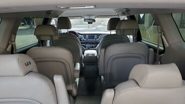 Kia: Kia Carnival: 2.2 l | 2022 il Van/Minivan — 10