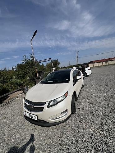 клей для фар: Chevrolet Volt: 2012 г., 1.2 л, Автомат, Гибрид, Хэтчбэк — 1
