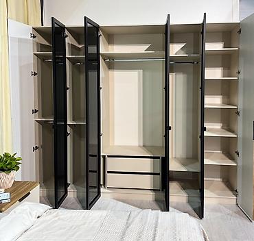 Шкафы-купе: Спальня Сиенна 6 Шкаф распашной для спальни, современный, с фасадами — 5