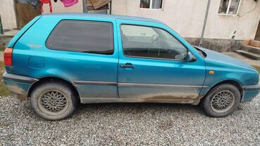 Volkswagen: Volkswagen Golf: 1993 г., 1.8 л, Механика, Бензин, Хэтчбэк