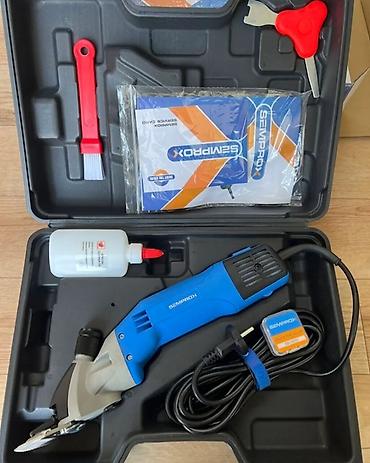 Товары и оборудование для с/х животных: Электрические машинки для стрижки овец/коз с блоком питания в кейсе — 10