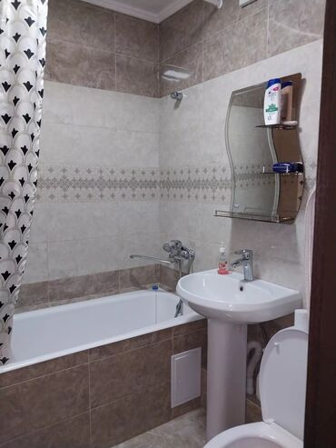 Посуточная аренда квартир: 1 комната, Постельное белье, Кондиционер, Парковка — 10