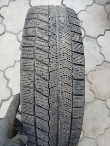 Шины: Шины 185 / 70 / R 14, Зима, Б/у, 1 шт, Легковые, Япония, Bridgestone