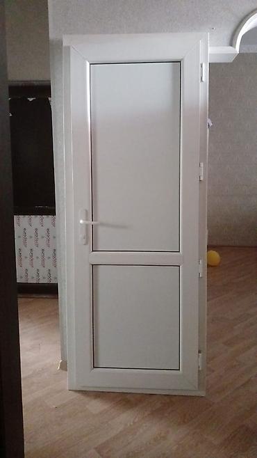 Plasdik qapı yaxşı vəziyyətdə qiymet 80 azn ünvan Binəqədi