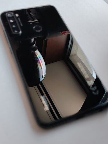 телефон fly cirrus 16: Xiaomi note 8.Xüsusiyyətlər: - Arxa tərəfdə dörd kameralı modul: əsas