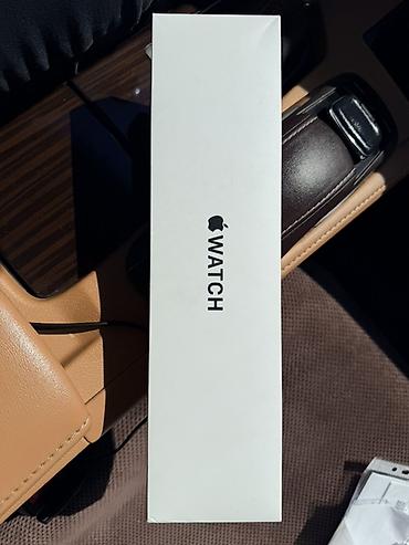 marq captain: Apple Watch SE (2‑го поколения), 44 мм Часы работают отлично и без — 1