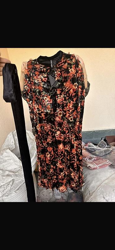 Повседневные платья: Отдам по 100сом как НЕЛИКВИД ВСЕ НОВОЕ4 мешка в одни руки .НЕ — 2