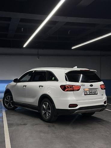продаю тико: Kia Sorento: 2018 г., 2 л, Автомат, Дизель, Кроссовер — 4
