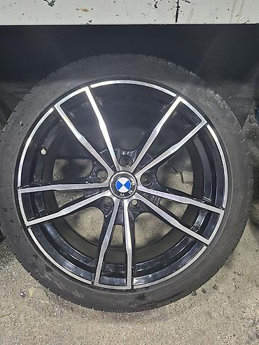 BMW orijinal təkər diskləri və şin dəsti - Komplekt: 4 ədəd yüngül lalafo.az -da BMW orijinal təkər diskləri və şin dəsti - Komplekt: 4 ədəd yüngül