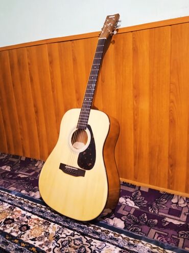фагот музыкальный инструмент: Гитара, Yamaha F600, абалы жакшы, баары жайында, срочно акча керек