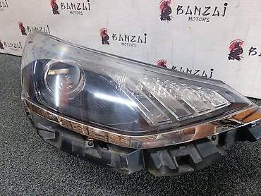 Передние фары: Передняя правая фара Б/у, Оригинал — 27