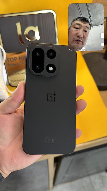 телефоны за 15000 сом: OnePlus 15, Б/у, 512 ГБ, 2 SIM, eSIM — 4