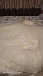 свадебное платье для беременных напрокат: Свадебное платье, С поясом, С фатой, Со шлейфом, Пышное, Б/у