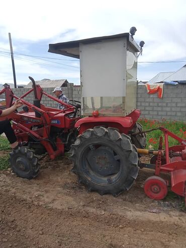 ���������������� ������������ �������� в Кыргызстан | СЕЛЬХОЗТЕХНИКА: Продам трактор японский 4х4