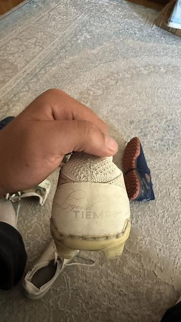 herbi patinka: Nike Tiempo Legend futbol butsaları
Alinib 120 azn e — 4