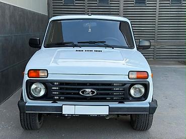 вип номер машина: ВАЗ (ЛАДА) 4x4 Нива: 2024 г., 1.7 л, Механика, Бензин — 2