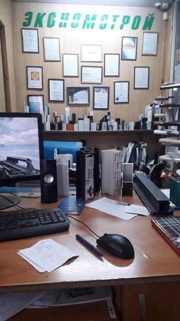 Пластиковые окна на заказ: Пластиковое окно на заказ, Тип окна: Витражные, Мансардные, Балконные, Декоративные особенности: Фрамуга, Бесплатная установка, Без рассрочки — 19