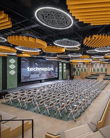 Аренда коворкинга: Конференц-зал, 468 м², Technopark, 400 мест, На день — 6